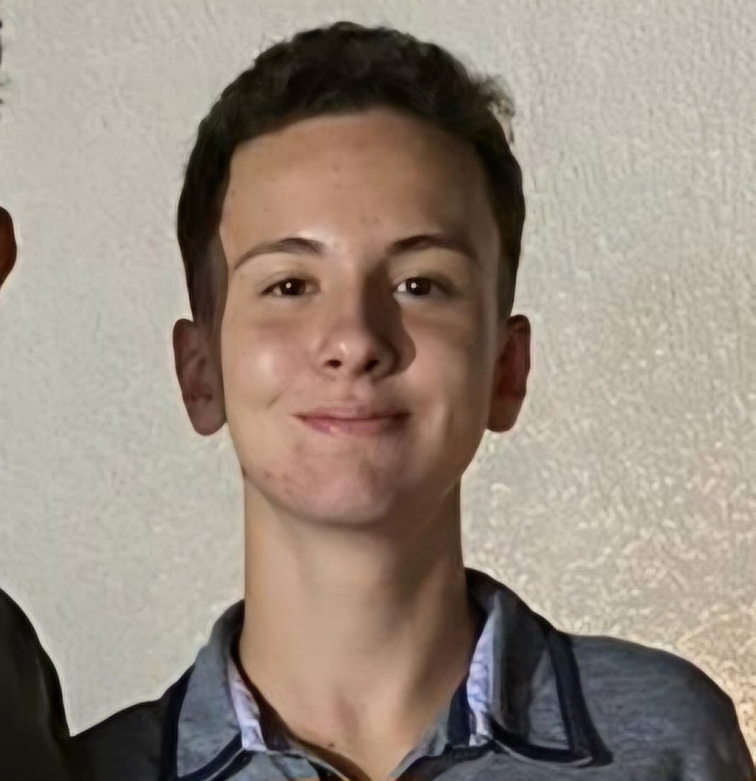 TIAGO MOREIRA HASTENREITER